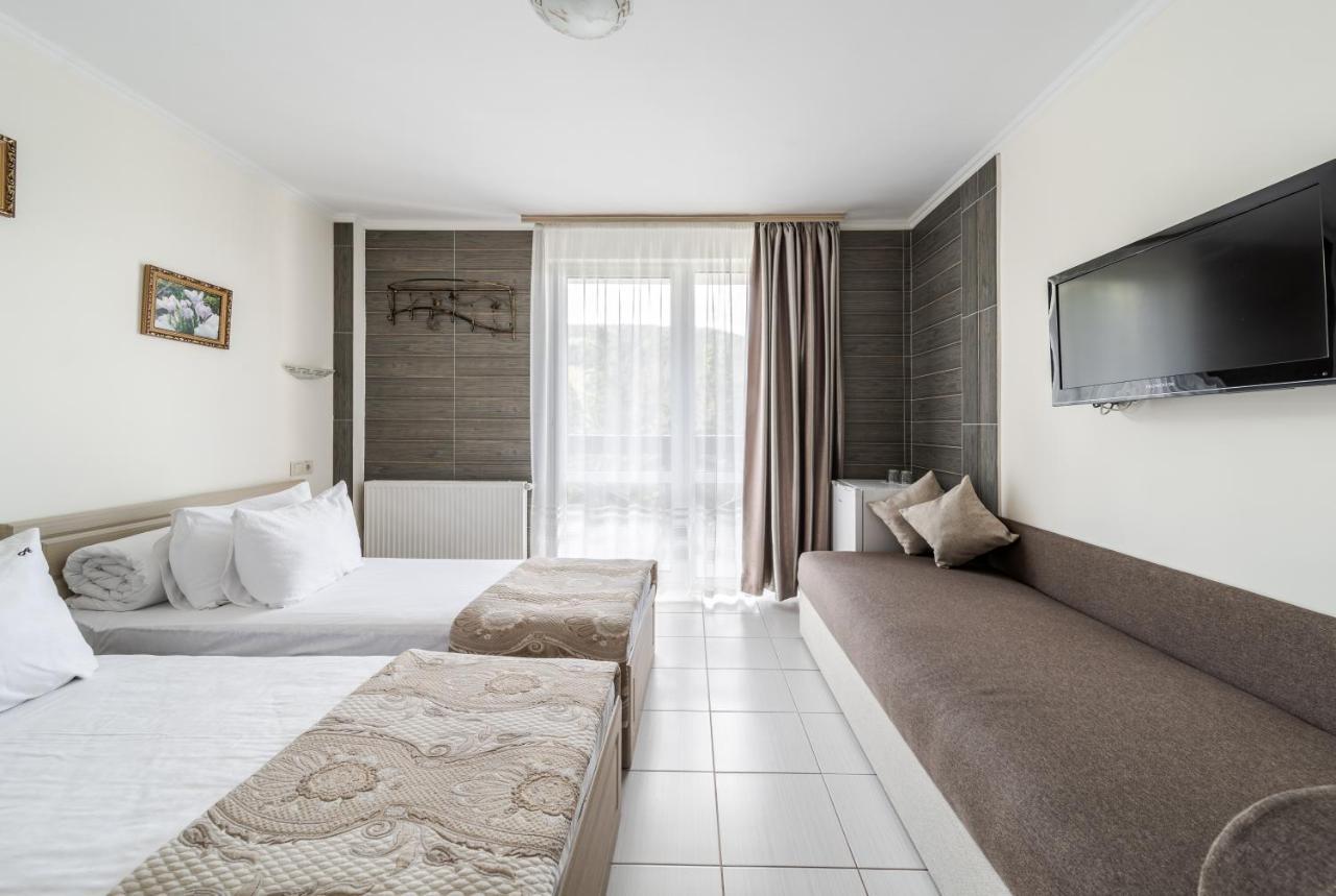 Hotel Adrenalin Dragobrat Zewnętrze zdjęcie